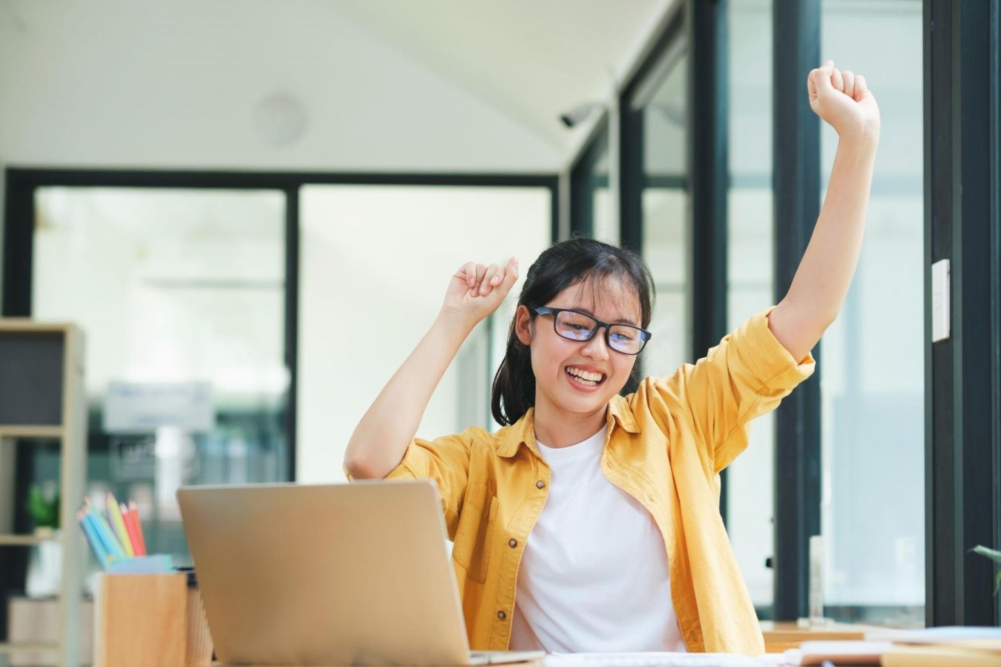 Процесс обучения SEO-аудиту с реальными примерами и практическими заданиями